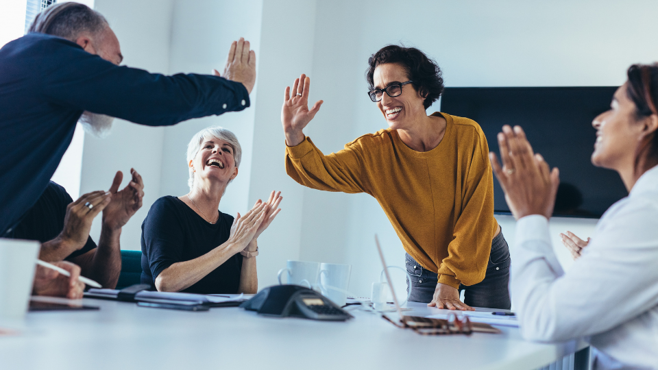 Groupe de mastermind aidant un entrepreneur à mieux gérer son agenda et ses priorités